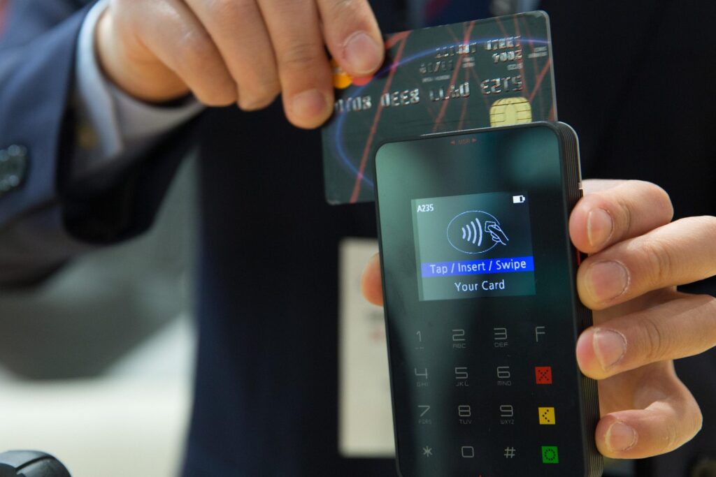 Como quitar dívidas no cartão de crédito e recuperar o controle financeiro